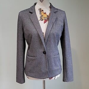 Tahari chevron design black & gray blazer jacket.  Very nice condition.  Medium